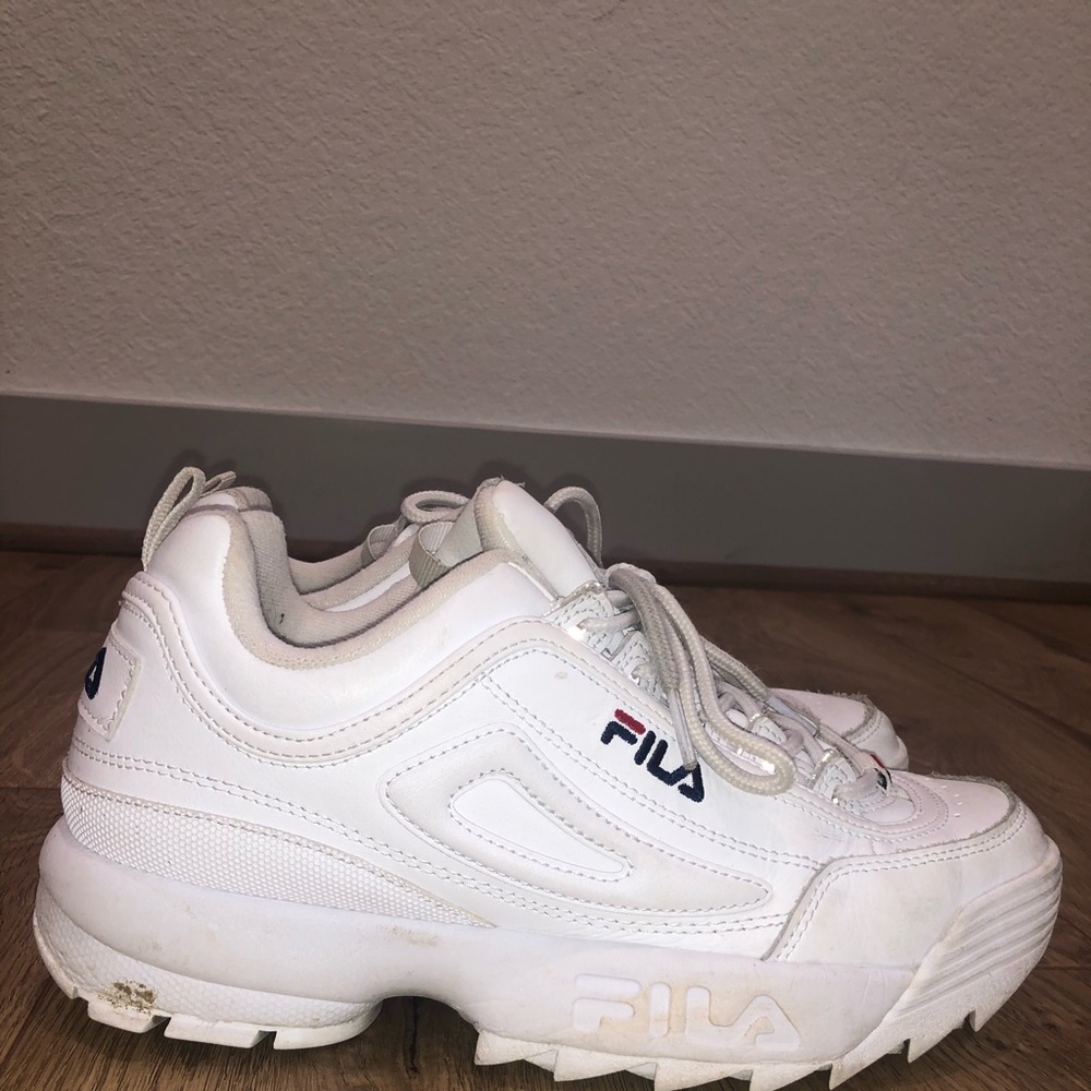 Filas - Picture 2 of 6